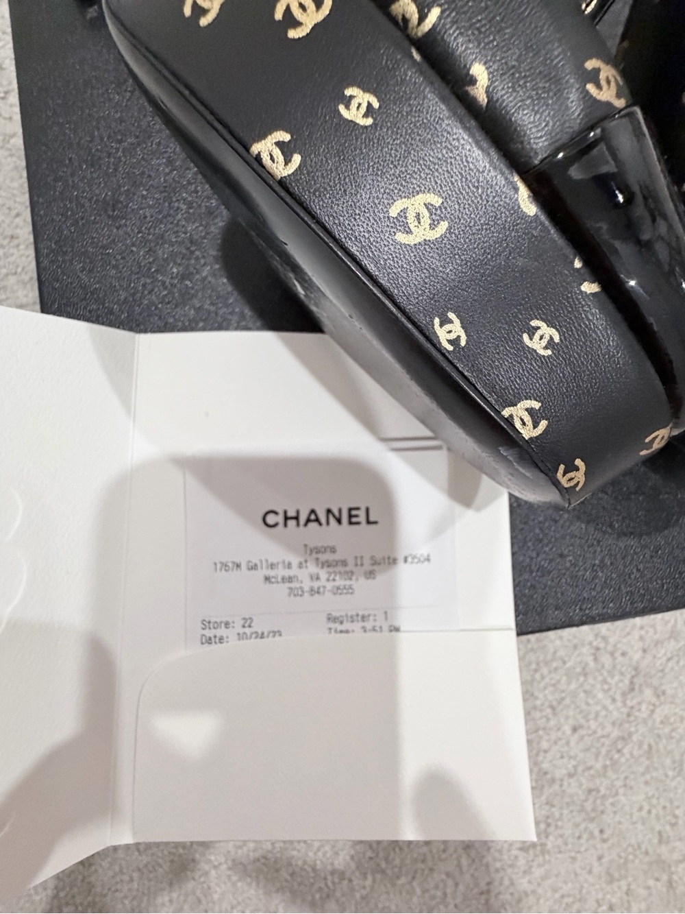 CHANEL Black Patent Leather Logo-Print Platform Sandals - Picture 4 of 4